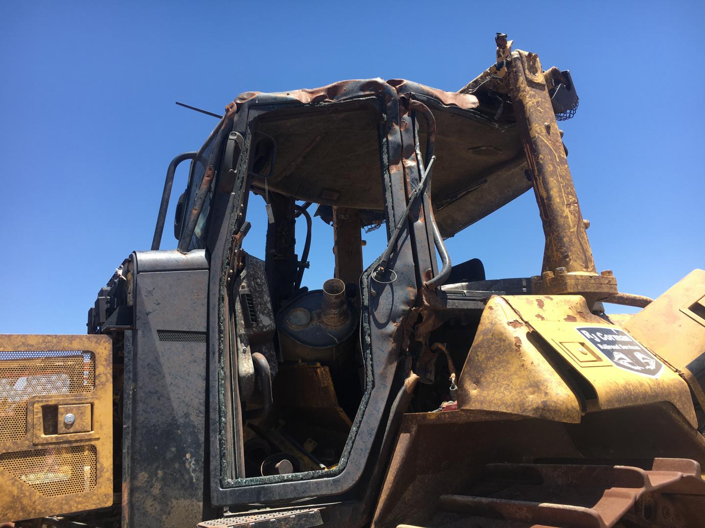 ./imagenes/INVOICE/2019/16698/TOPADOR FRONTAL  CAT_D6N (29).JPG